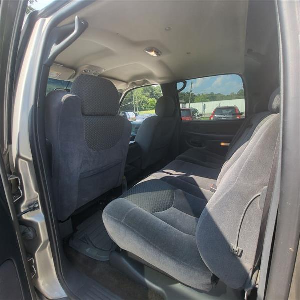 Chevrolet Avalanche 1500 2WD 2002