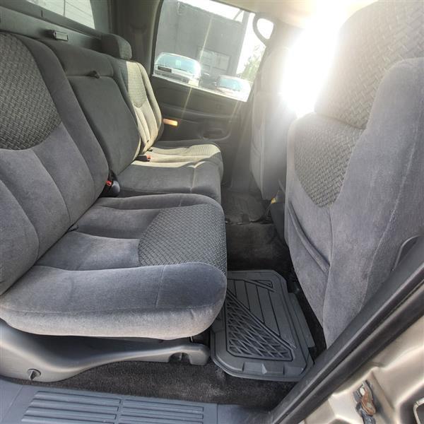 Chevrolet Avalanche 1500 2WD 2002