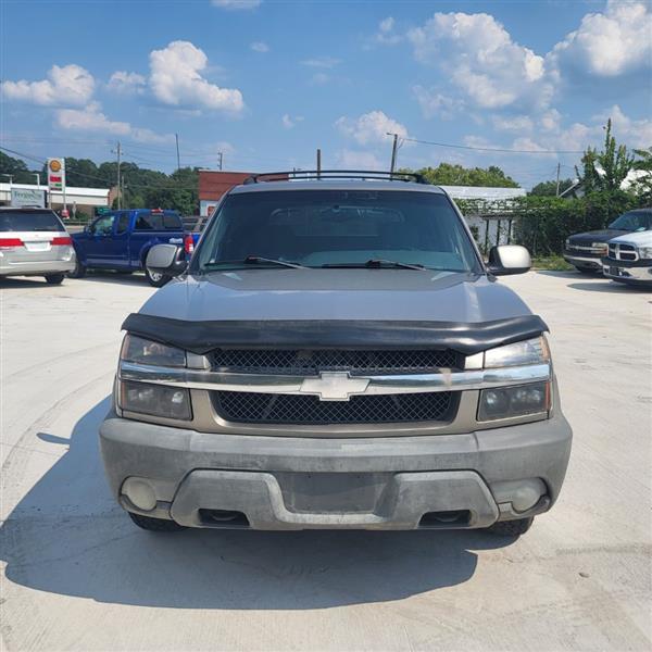 Chevrolet Avalanche 1500 2WD 2002