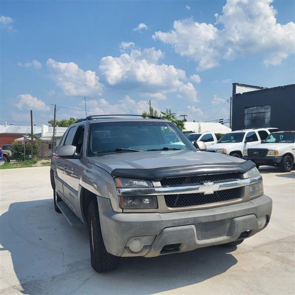 Chevrolet Avalanche 1500 2WD 2002