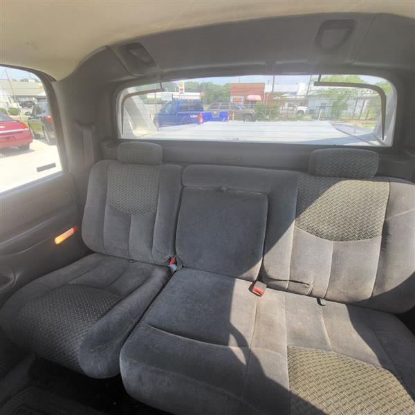 Chevrolet Avalanche 1500 2WD 2002