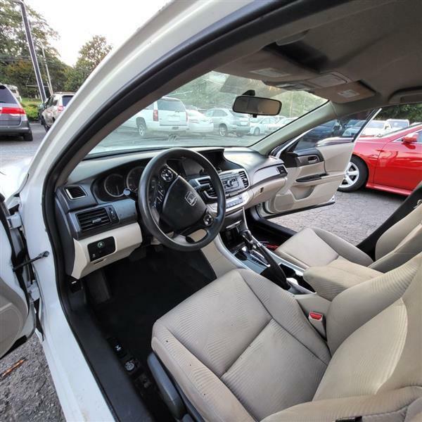 Honda Accord LX Sedan CVT 2014