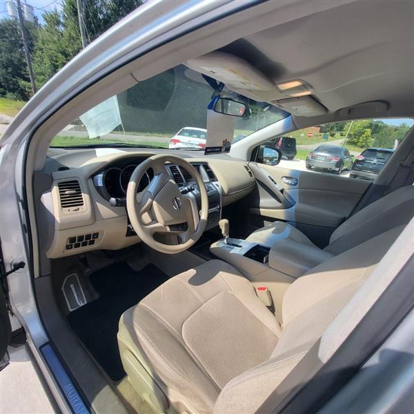 Nissan Murano S 2012
