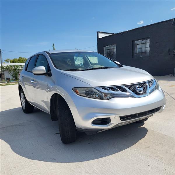 Nissan Murano S 2012