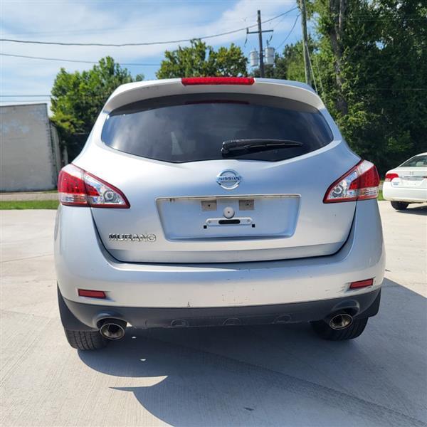 Nissan Murano S 2012
