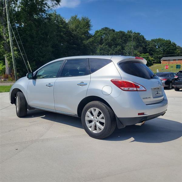 Nissan Murano S 2012
