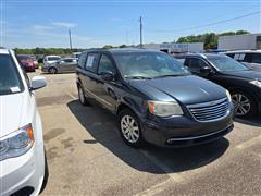2014 Chrysler Town & Country 