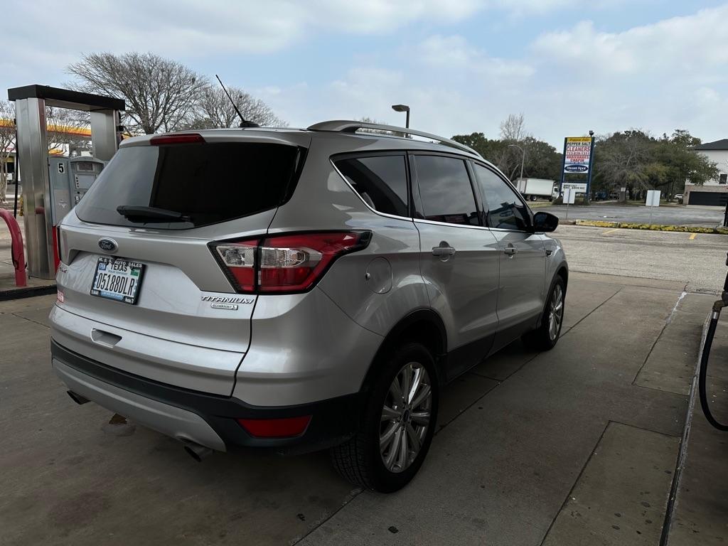 Ford Escape Titanium FWD 2017