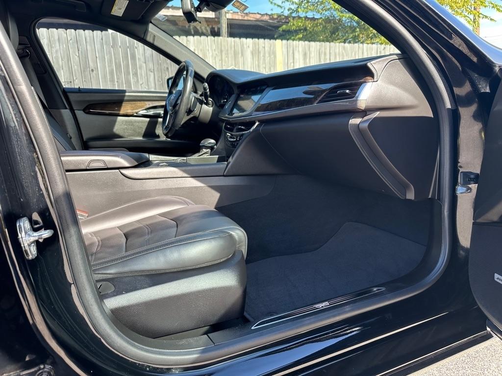 Cadillac CT6 3.6L Luxury AWD 2018