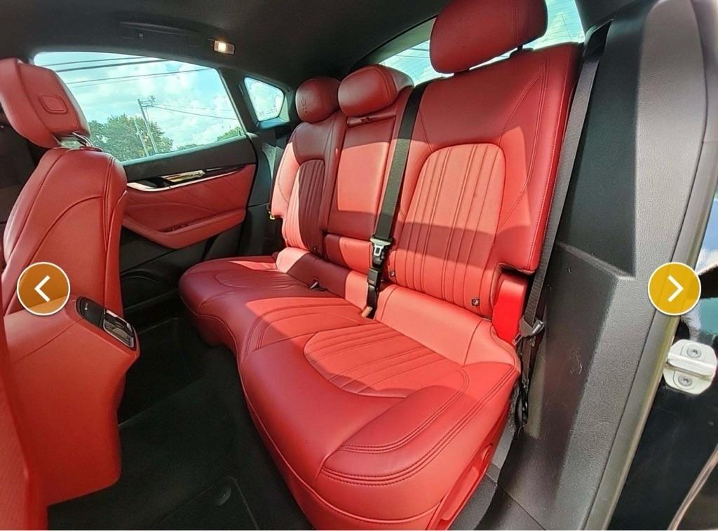 Maserati Levante Base 2021