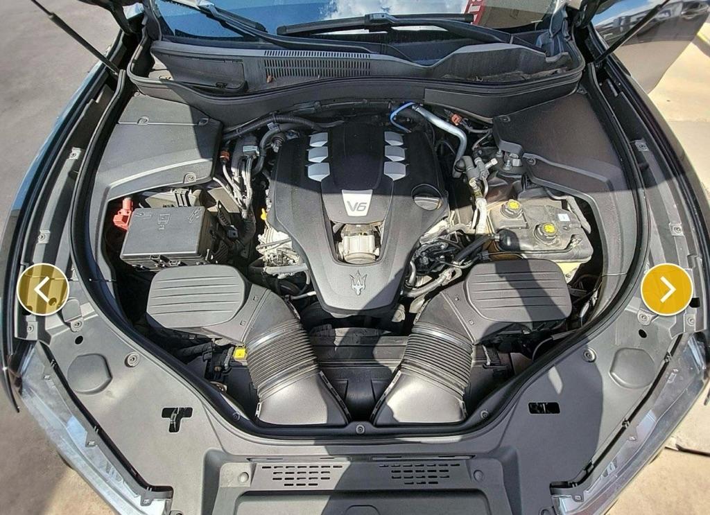 Maserati Levante Base 2021