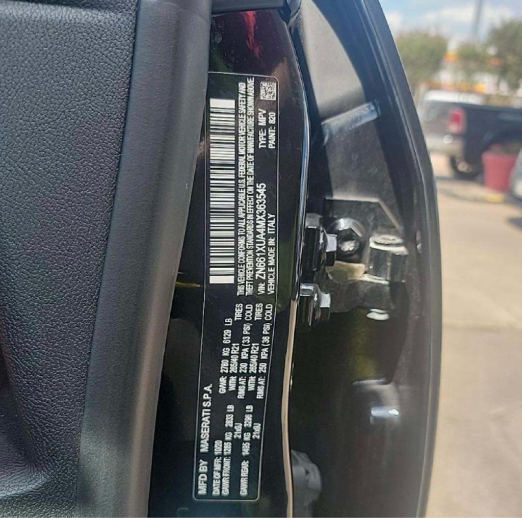 Maserati Levante Base 2021