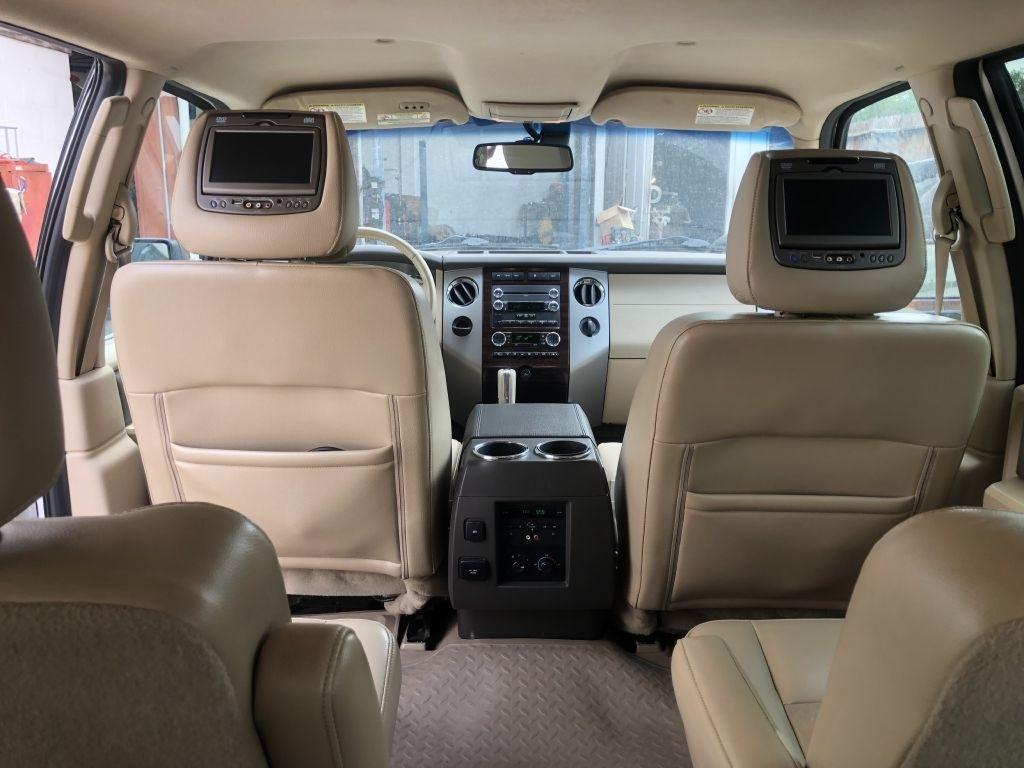 Ford Expedition EL King Ranch 2WD 2011