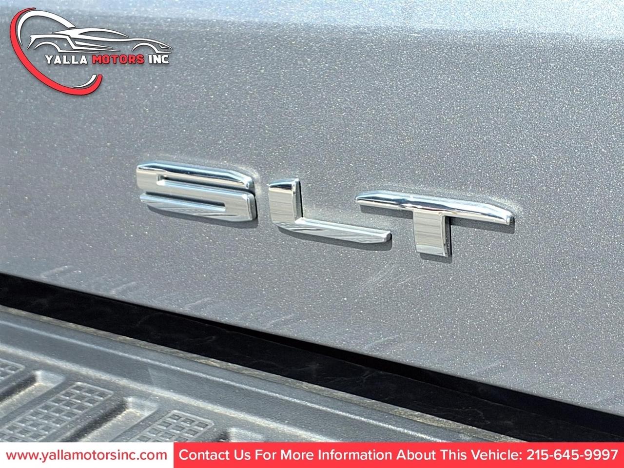 GMC Sierra 1500 4WD Crew Cab 143.5" SLT 2021