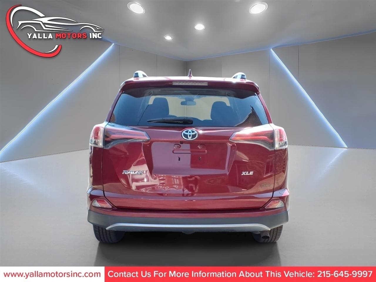 Toyota RAV4 XLE FWD 2018