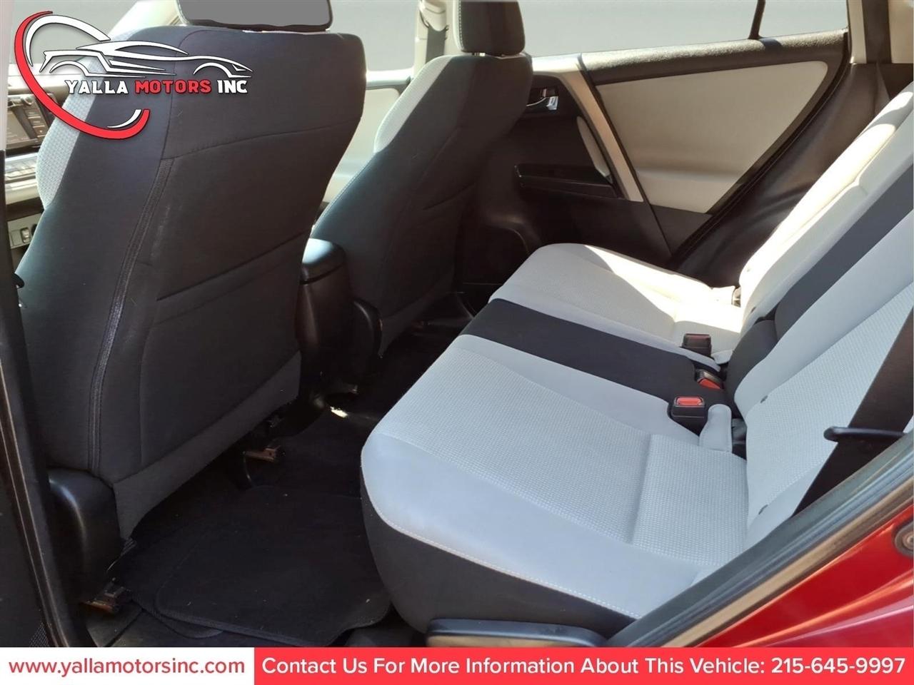 Toyota RAV4 XLE FWD 2018