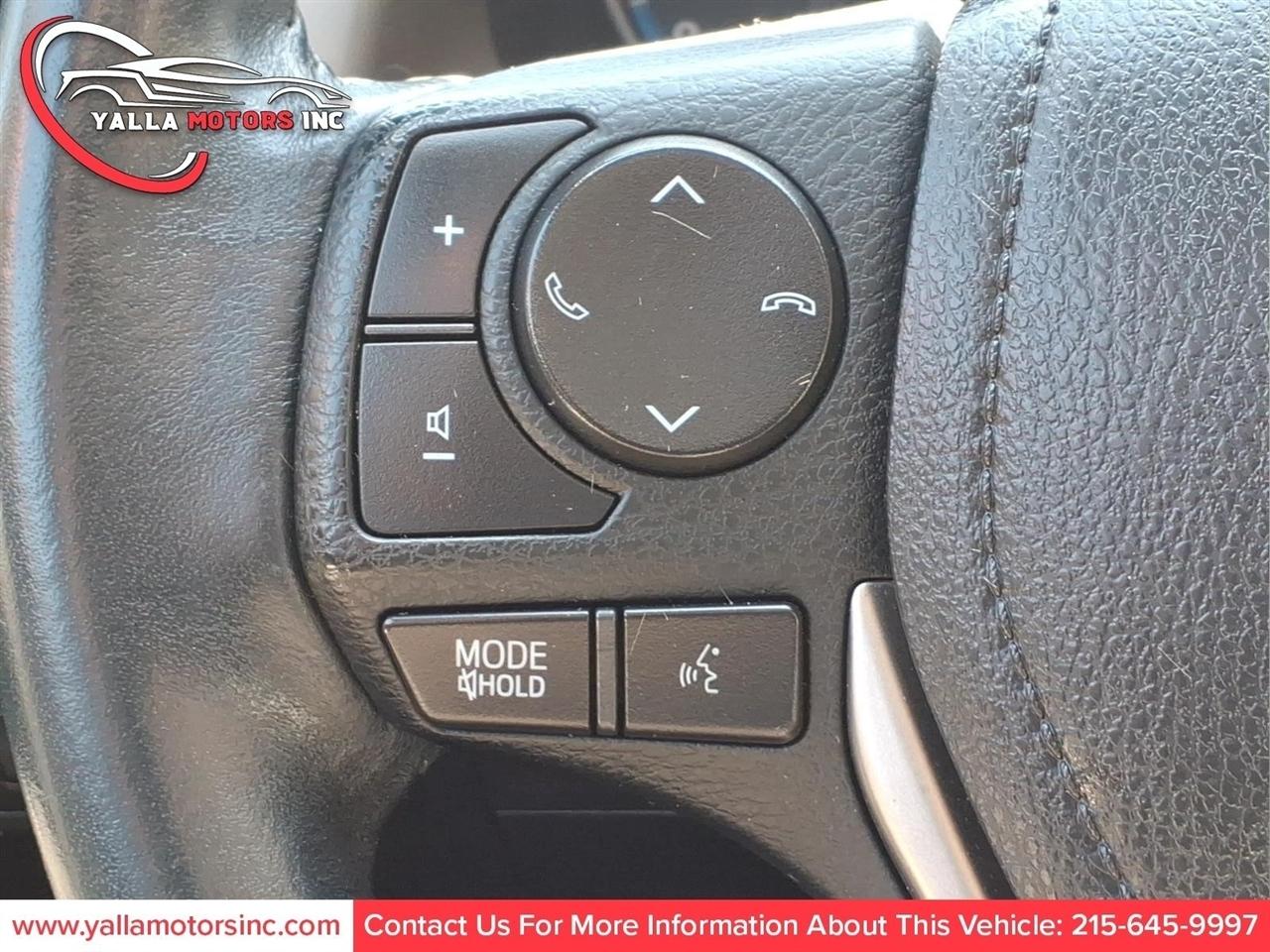 Toyota RAV4 XLE FWD 2018