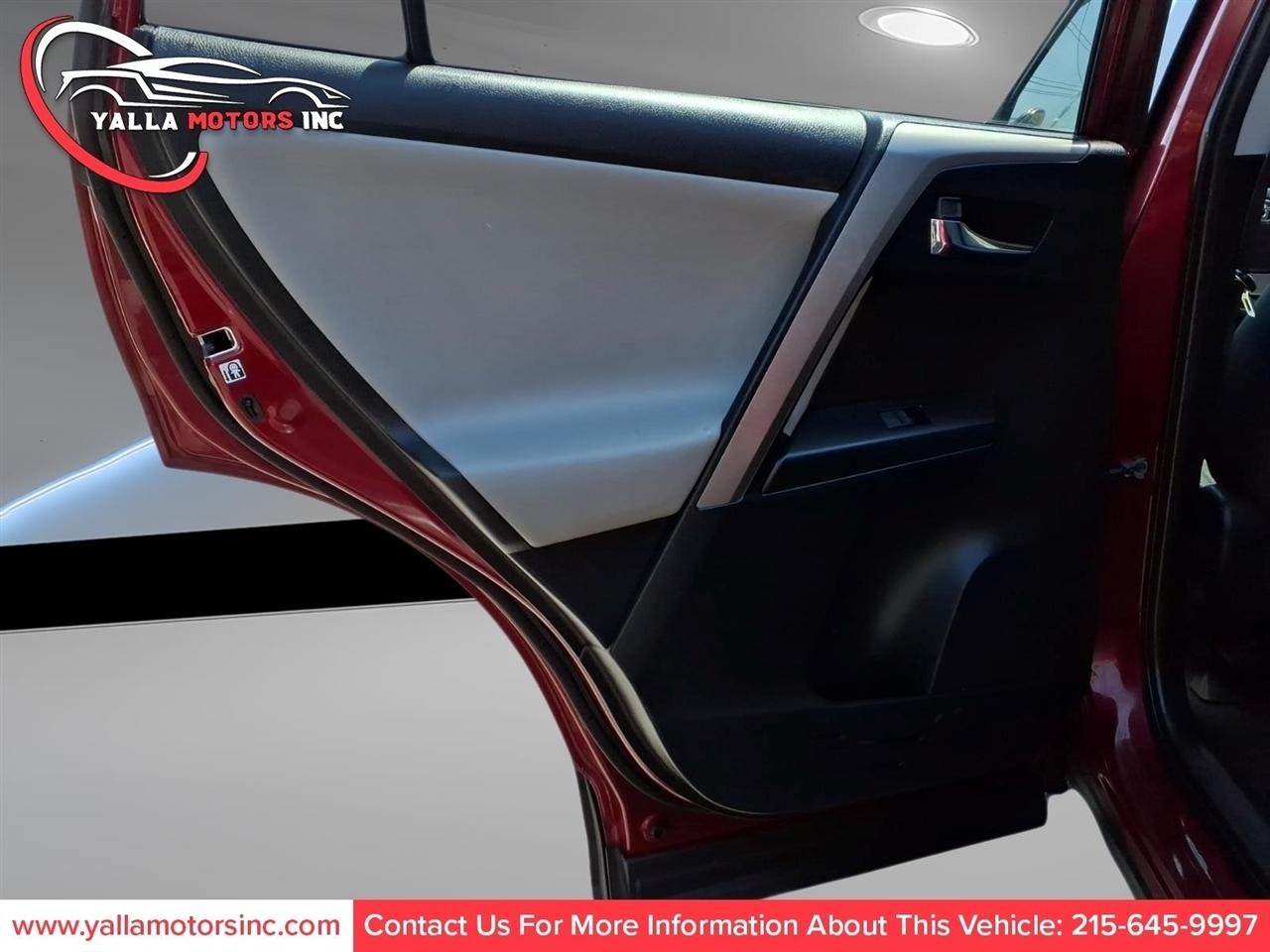 Toyota RAV4 XLE FWD 2018