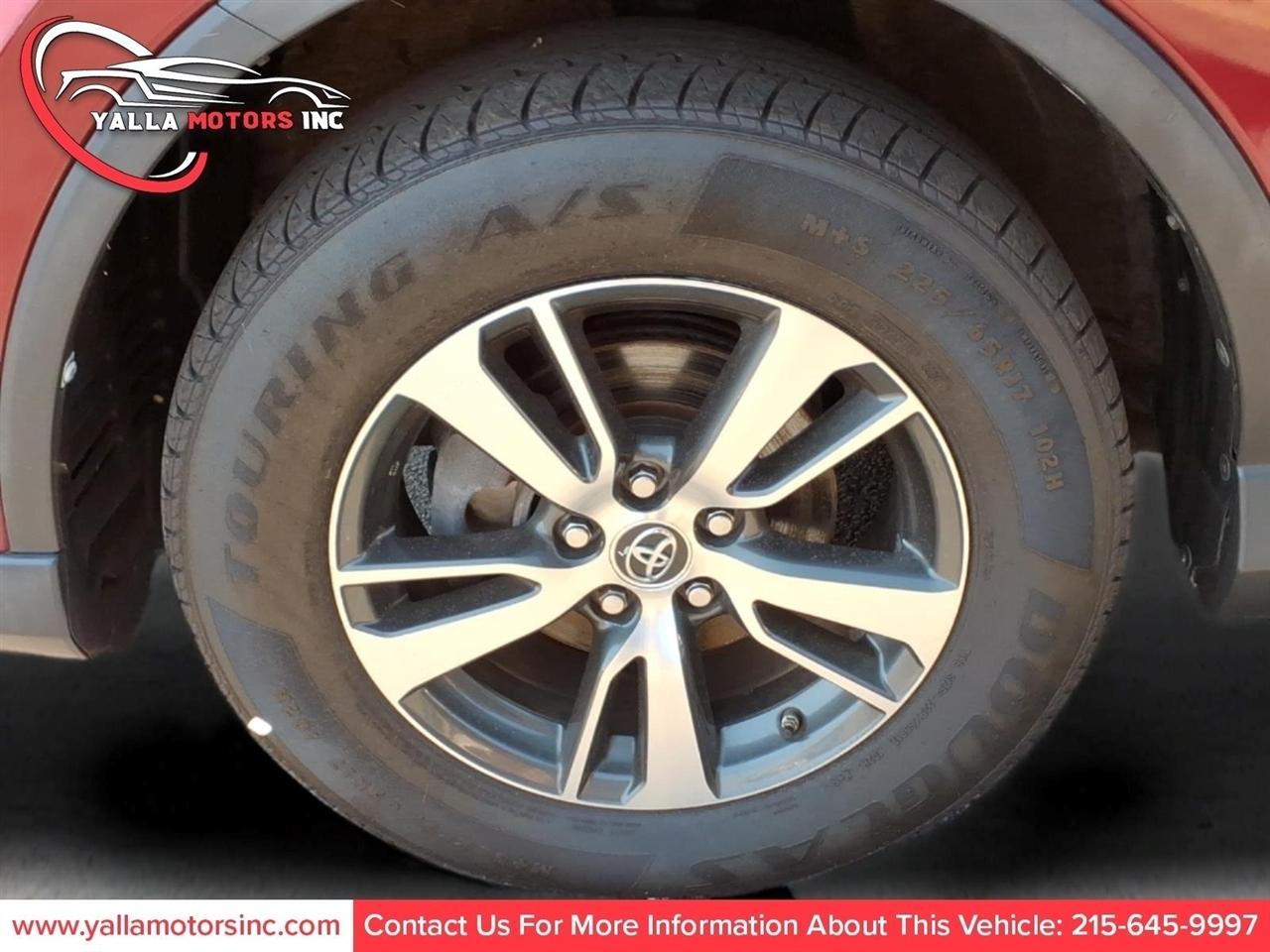 Toyota RAV4 XLE FWD 2018