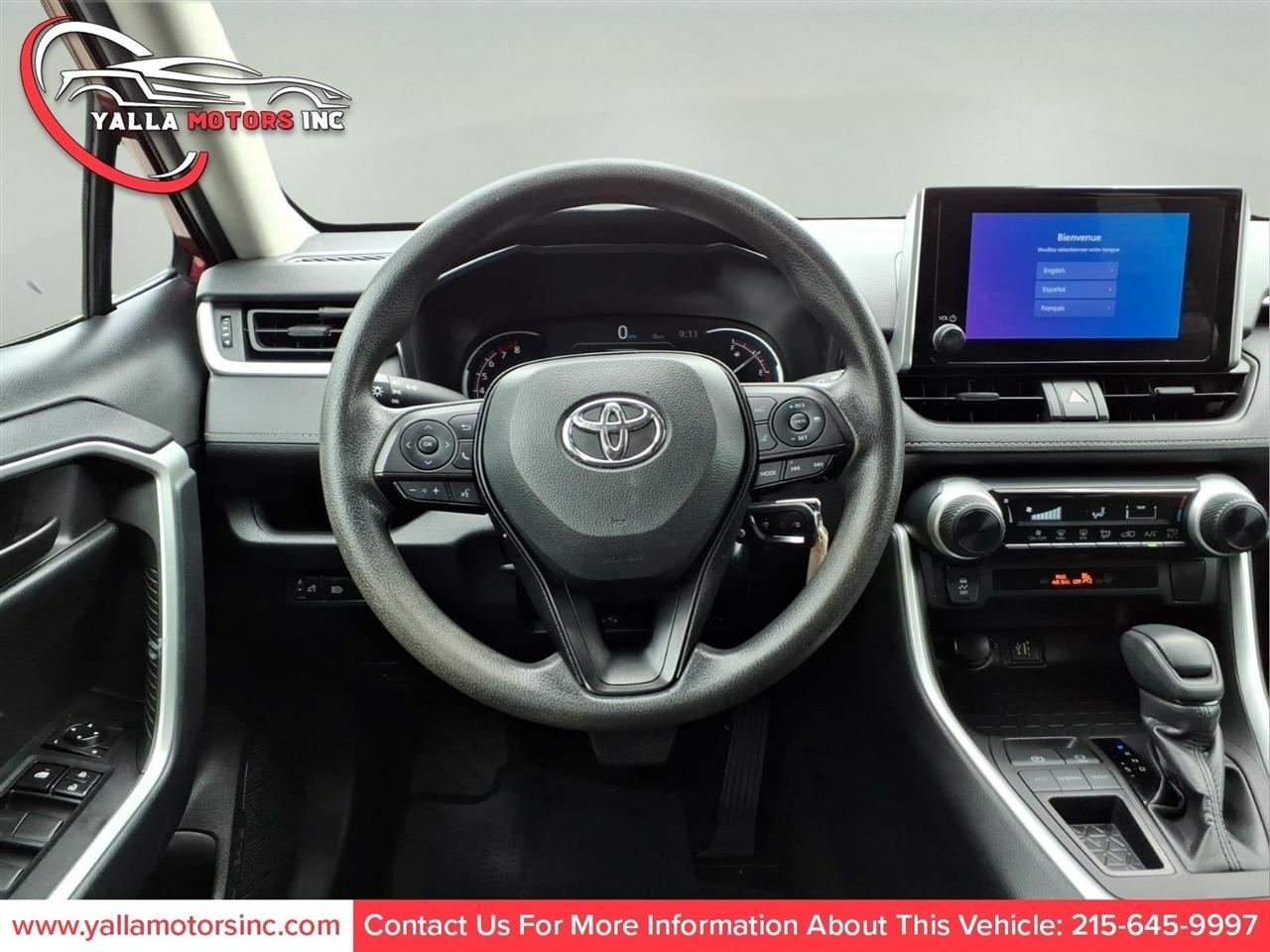 Toyota RAV4 LE 2023