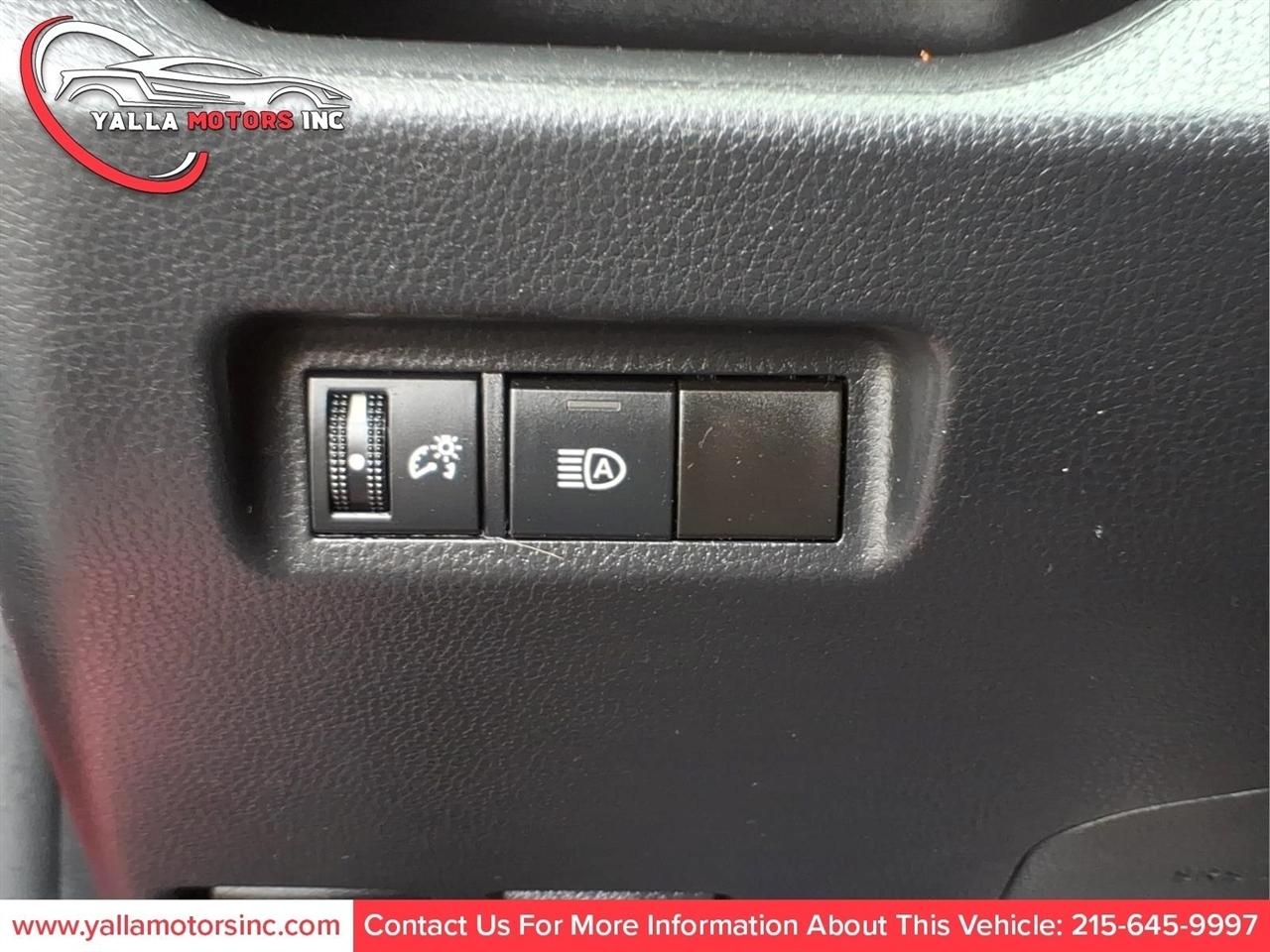 Toyota RAV4 LE 2023