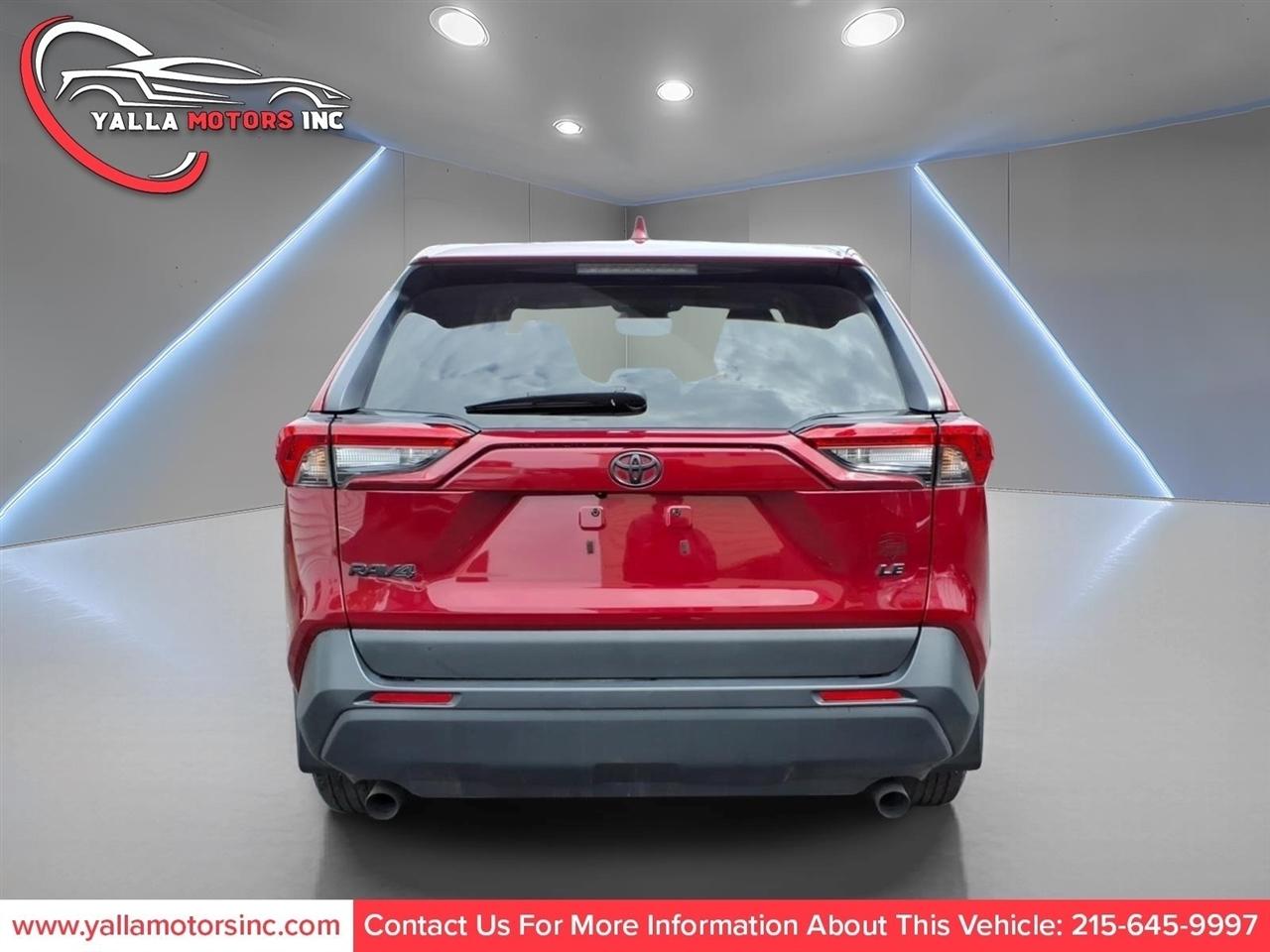 Toyota RAV4 LE 2023
