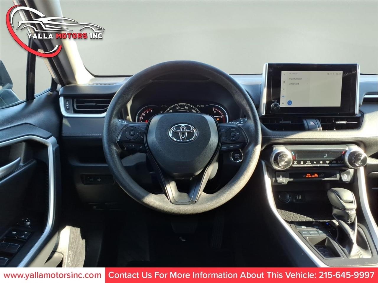 Toyota RAV4 XLE 2023