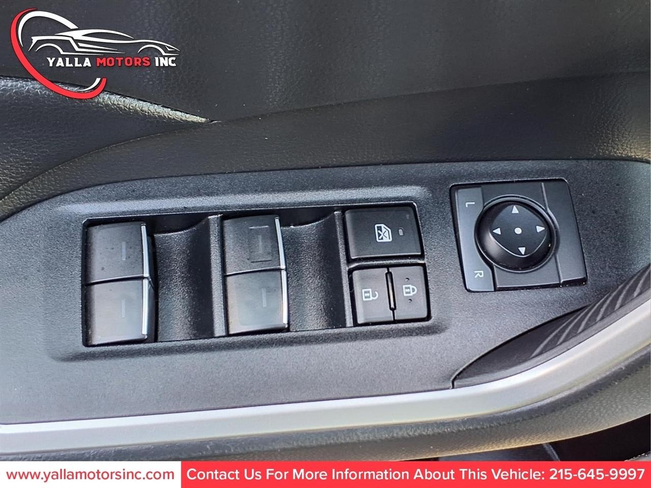 Toyota RAV4 XLE 2023