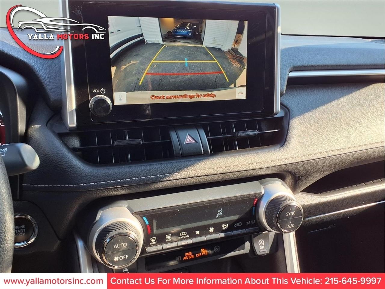 Toyota RAV4 XLE 2023