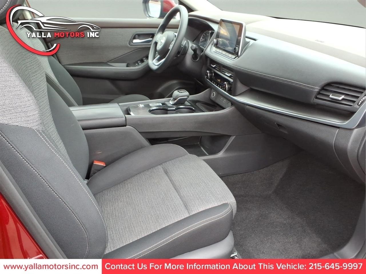 Nissan Rogue SV 2023