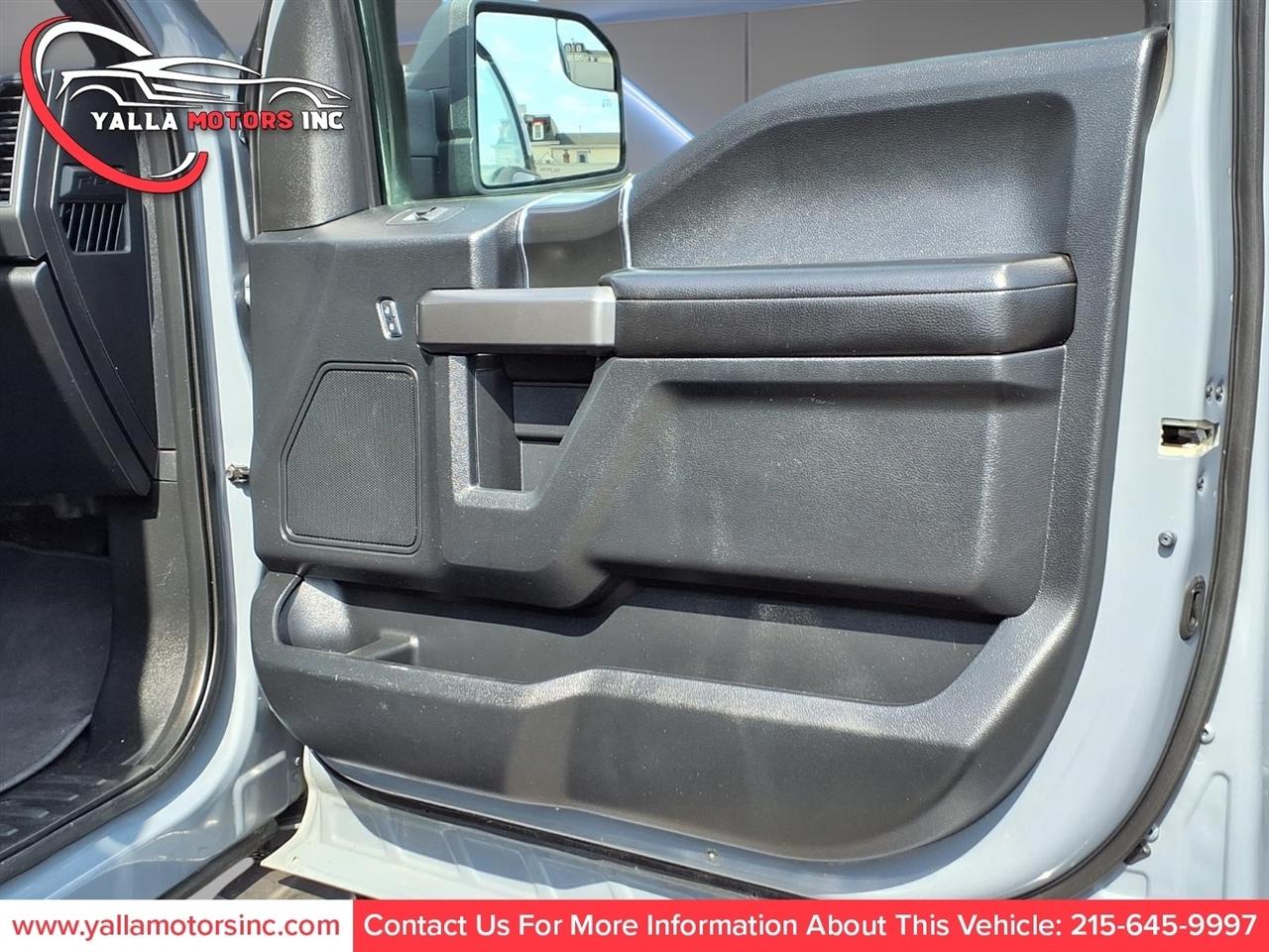 Ford F-150 4WD SuperCrew 139" XLT 2019