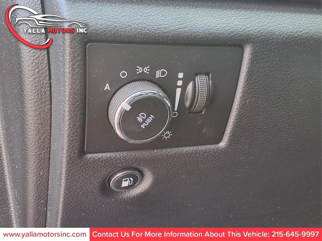 Jeep Grand Cherokee Laredo 4WD 2018