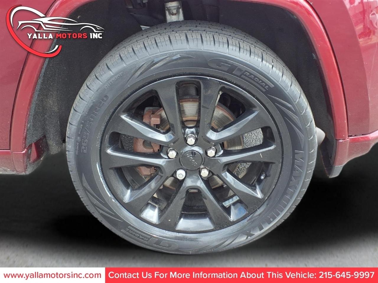 Jeep Grand Cherokee Laredo 4WD 2018