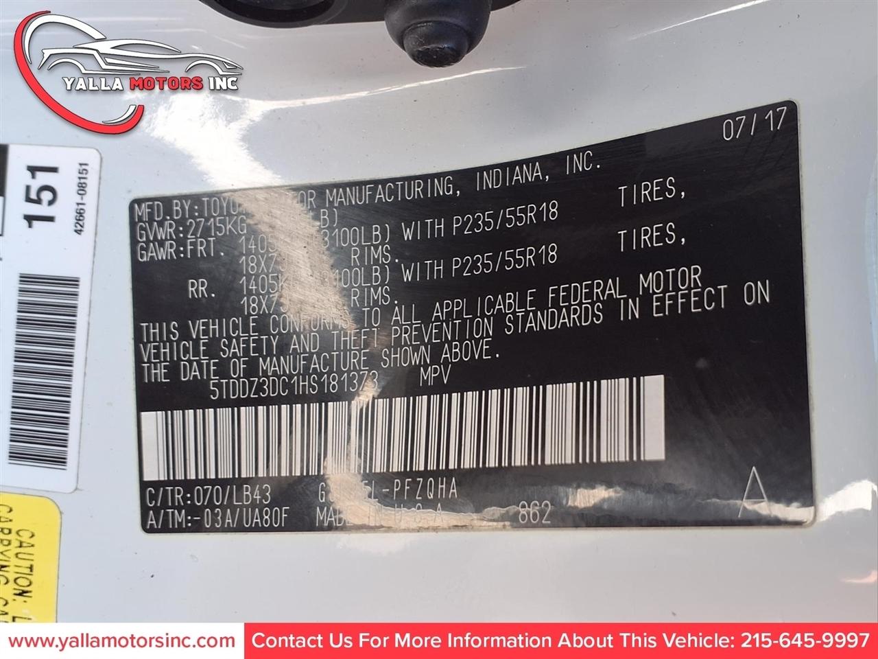 Toyota Sienna XLE 7-Passenger AWD 2017