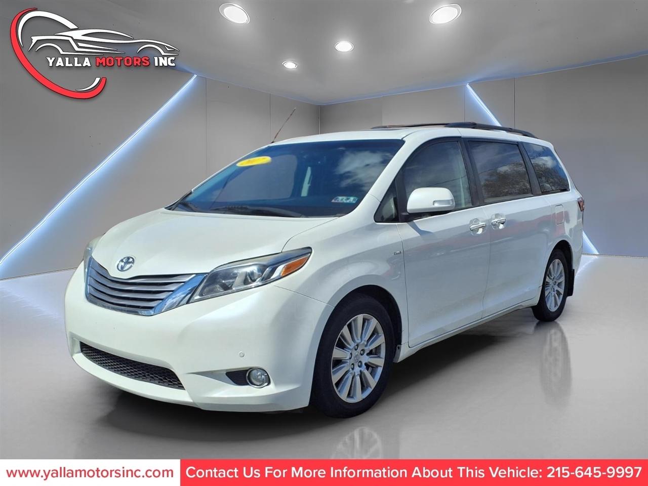 Toyota Sienna XLE 7-Passenger AWD 2017