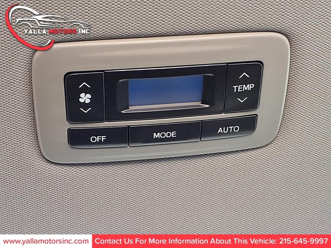 Toyota Sienna XLE 7-Passenger AWD 2017