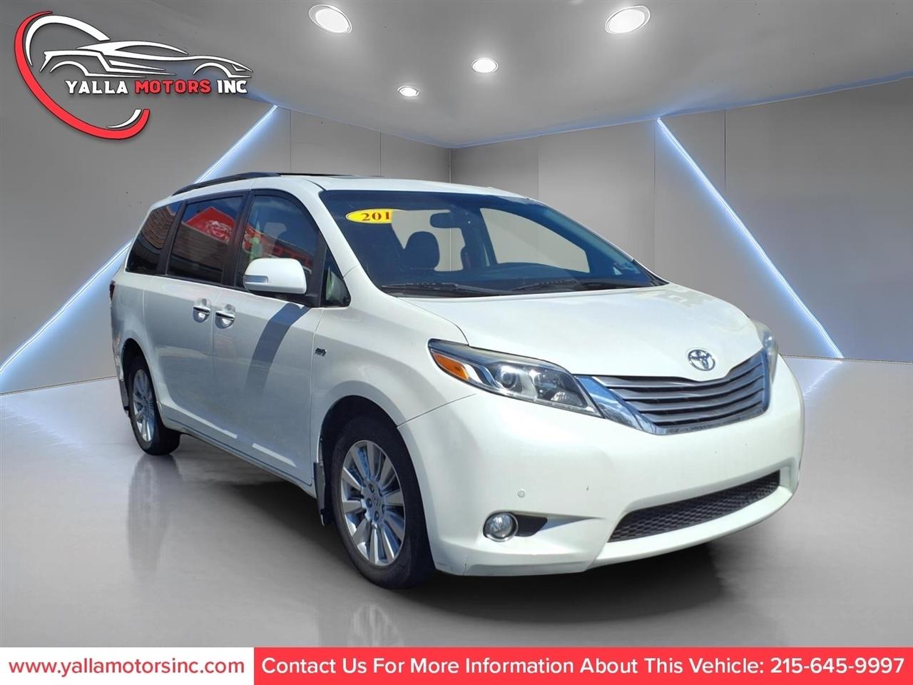 Toyota Sienna XLE 7-Passenger AWD 2017