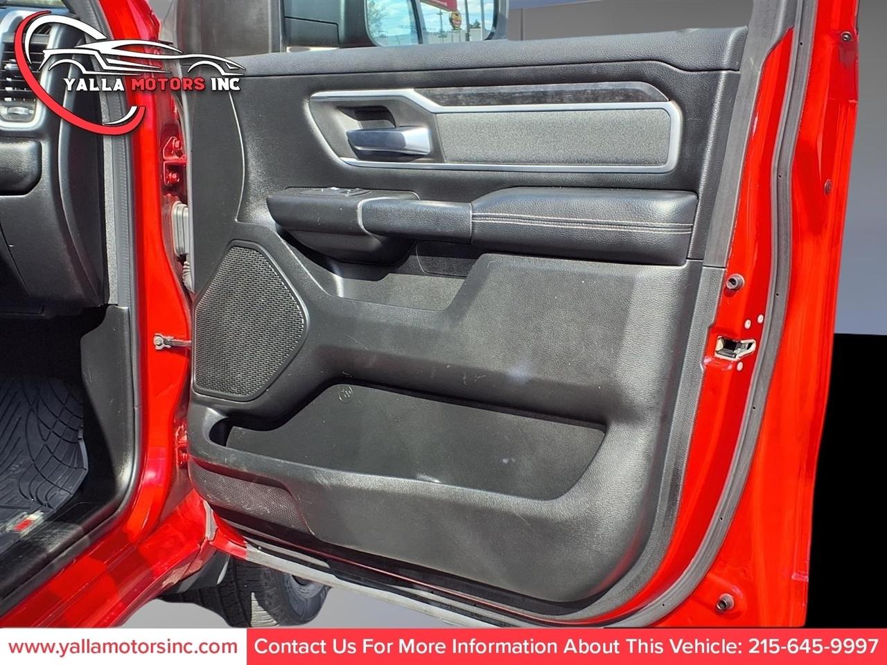 RAM 1500 Big Horn Crew Cab SWB 4WD 2020