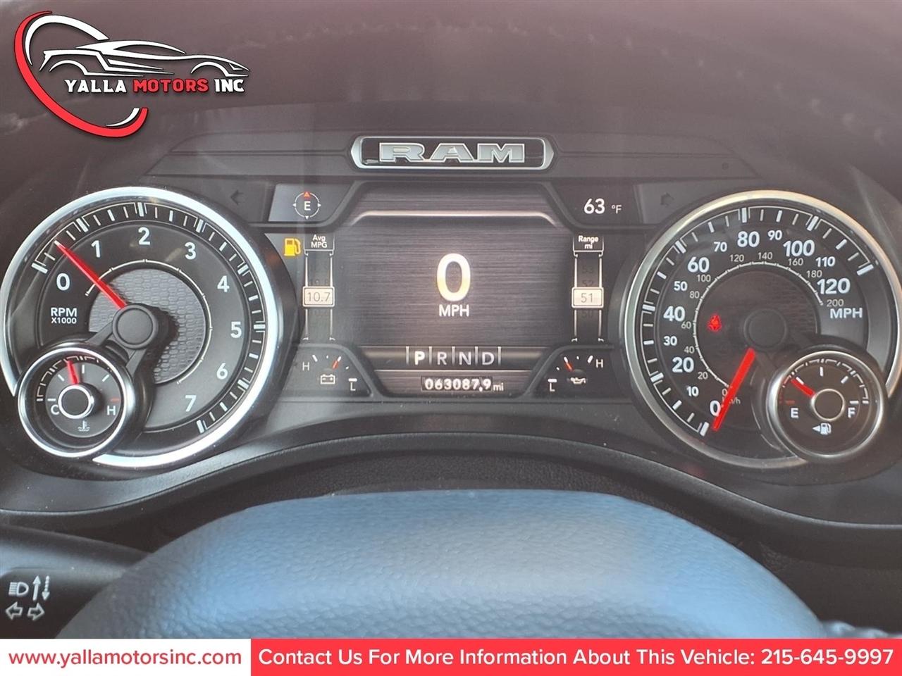 RAM 1500 Big Horn Crew Cab SWB 4WD 2020