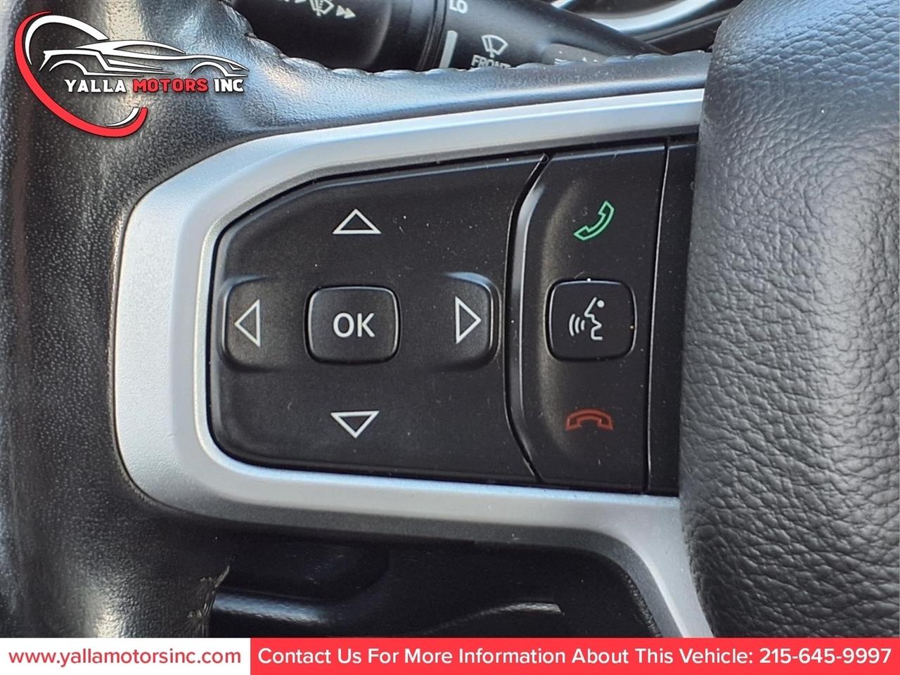 RAM 1500 Big Horn Crew Cab SWB 4WD 2020