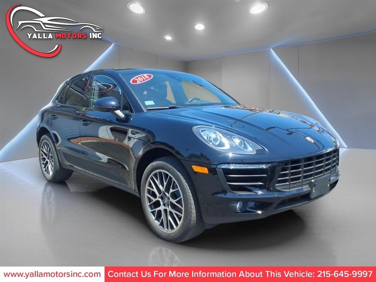 2018 Porsche Macan -'s photo
