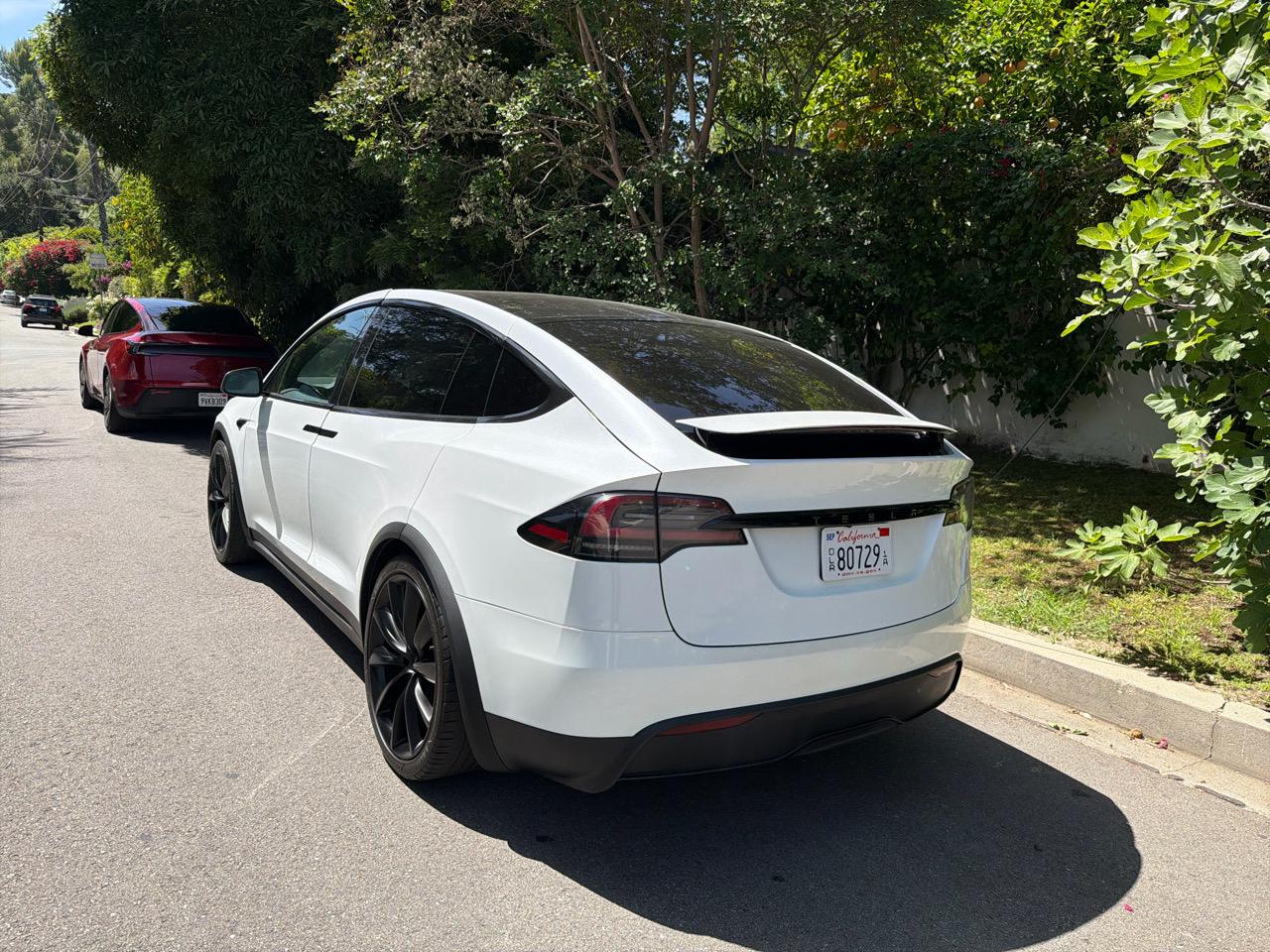 Tesla Model X  2023