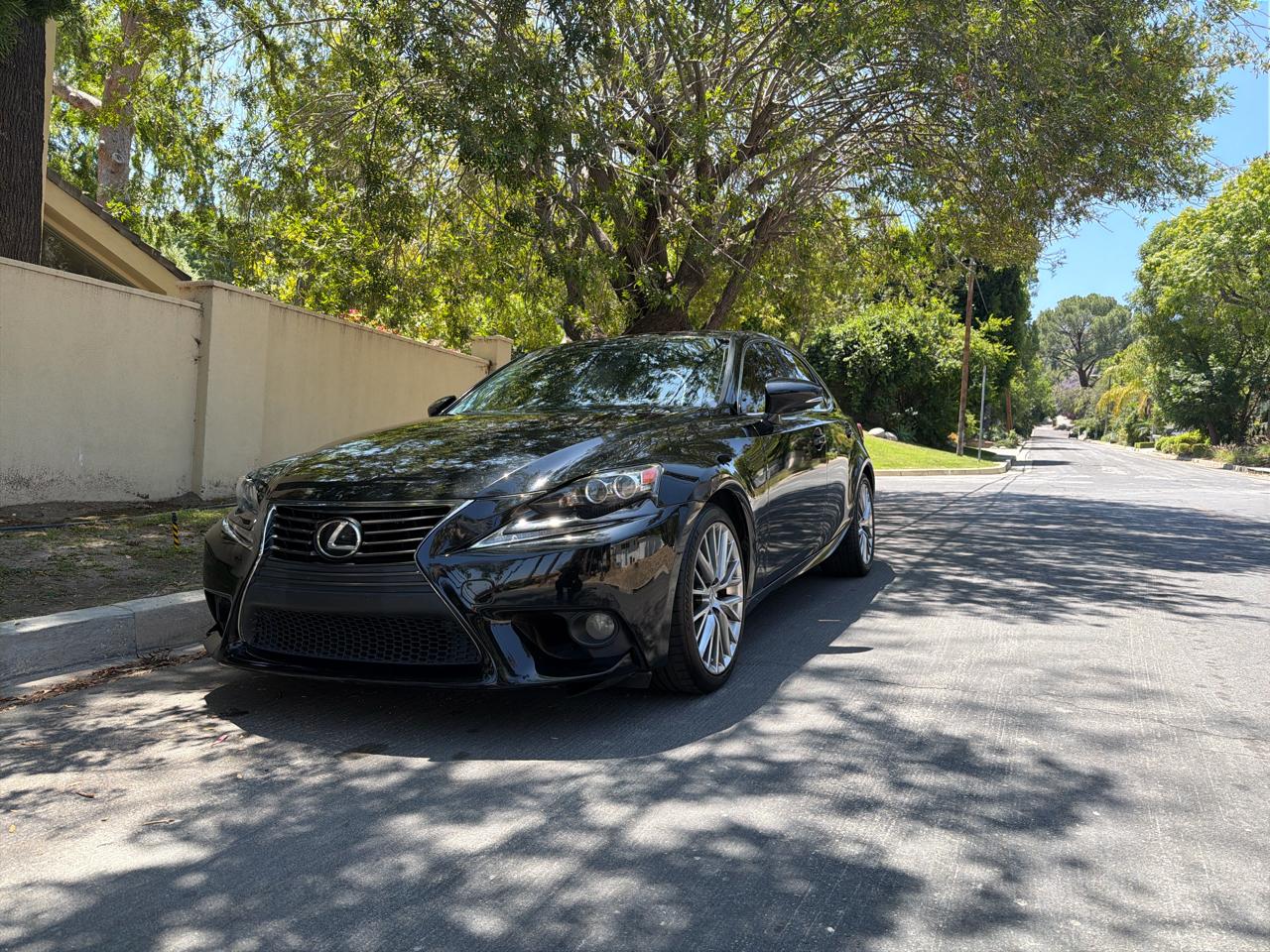 Lexus IS 250 4dr Sport Sdn Auto RWD 2014