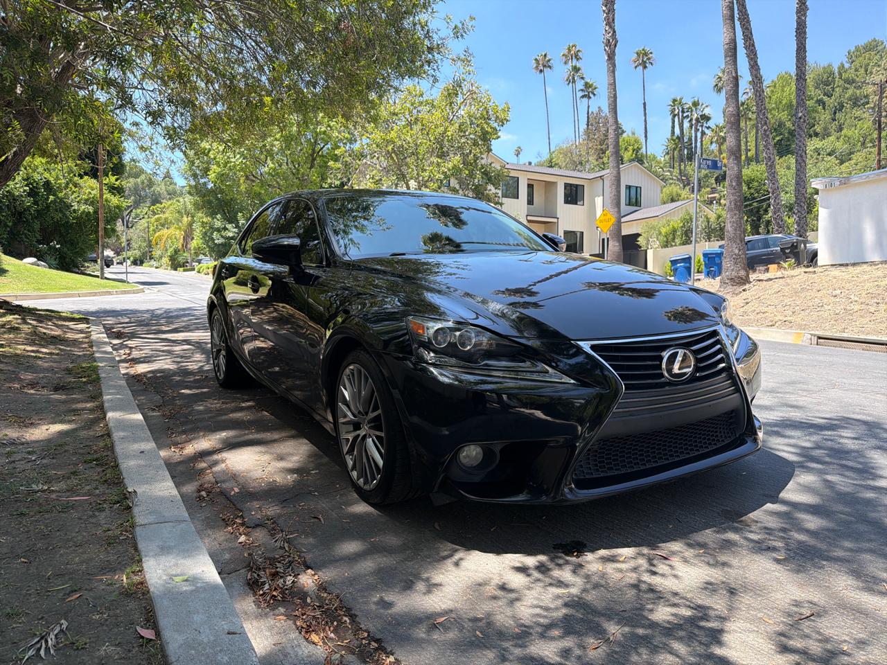 Lexus IS 250 4dr Sport Sdn Auto RWD 2014