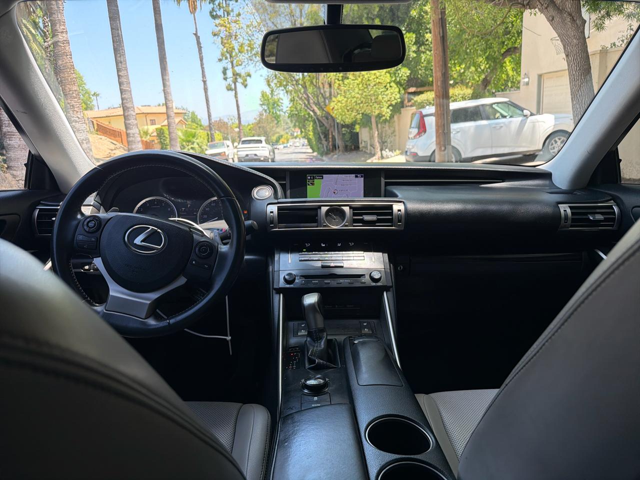 Lexus IS 250 4dr Sport Sdn Auto RWD 2014