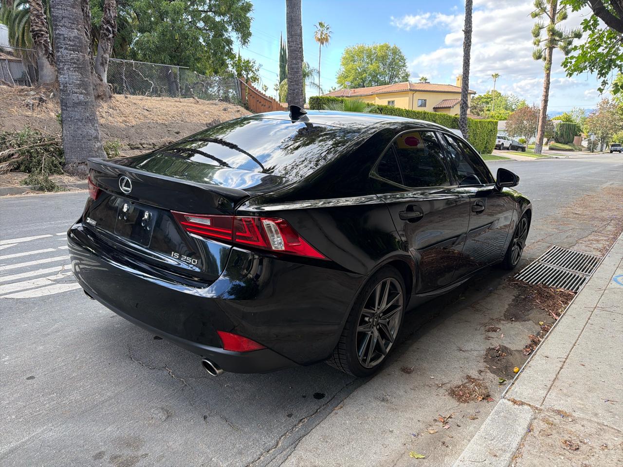 Lexus IS 250 4dr Sport Sdn RWD 2015
