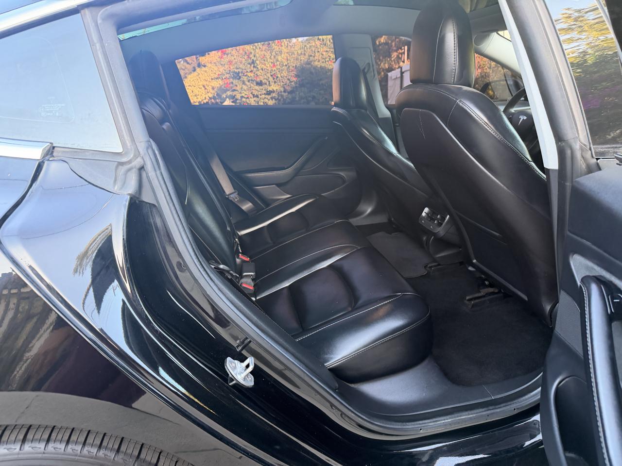 Tesla Model 3 Mid Range RWD *Ltd Avail* 2019