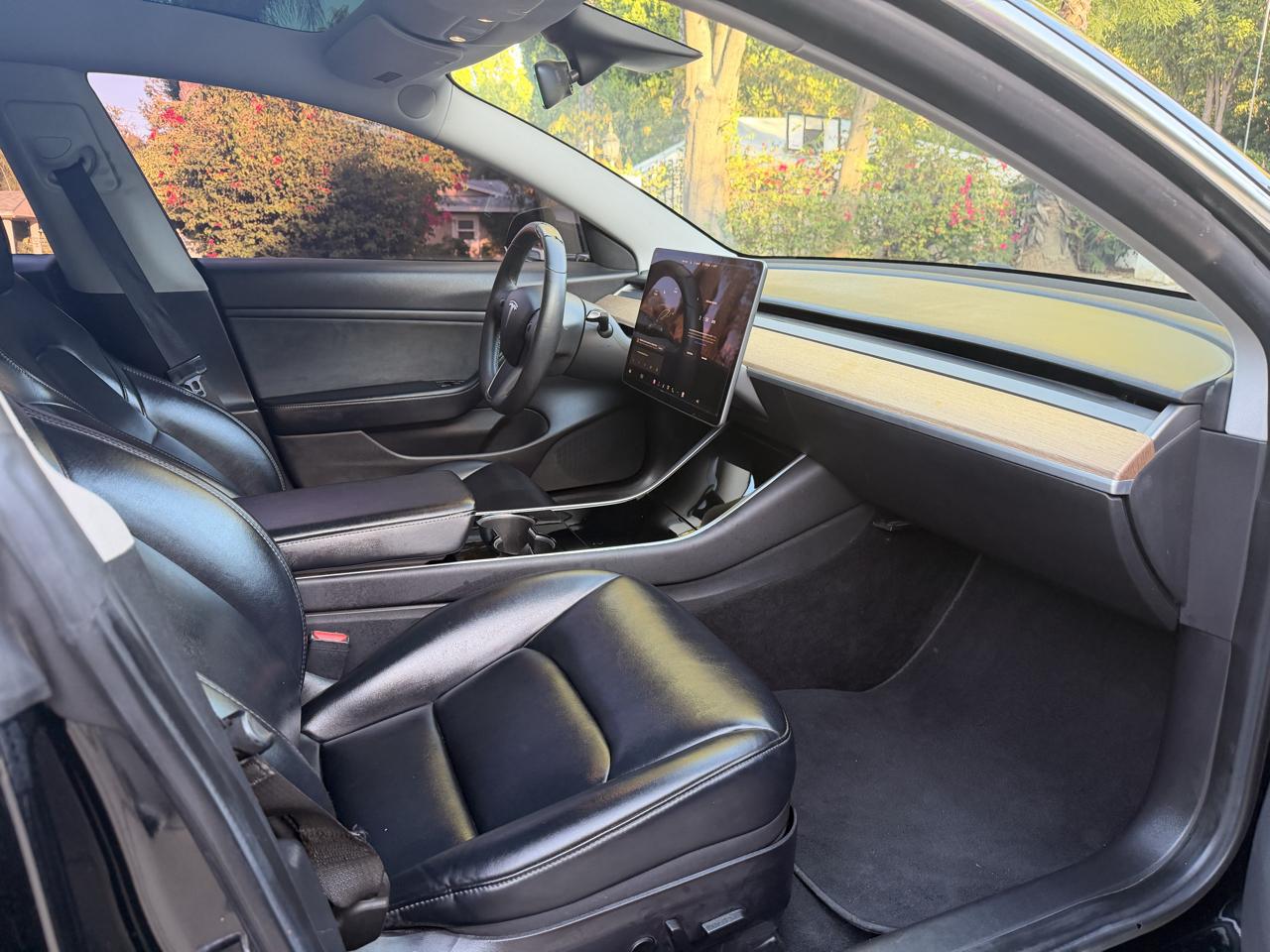 Tesla Model 3 Mid Range RWD *Ltd Avail* 2019