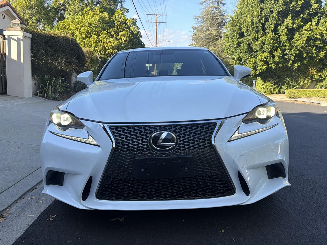 Lexus IS 250 4dr Sport Sdn RWD 2015