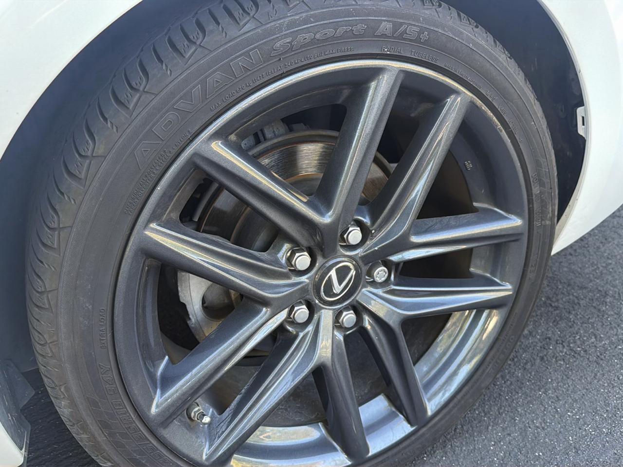 Lexus IS 250 4dr Sport Sdn RWD 2015
